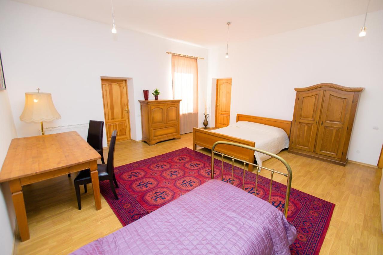 Old Town Apartments Алітус Екстер'єр фото